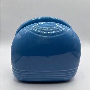 Napkin holder or mail holder from Sakura Japan. Blue China.